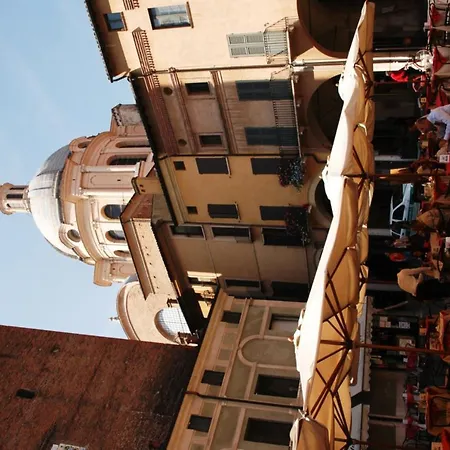 Casa Margherita Konukevi Mantua